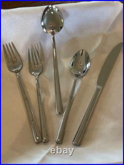 50pc New Cambridge Oona Stainless 18/10 Crate And Barrel Silverware Flatware