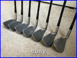 BUTTERY HENRY GRIFFITTS RH Golf Iron Set 5-PW+SW Stiff Graph BRAND NEW GRIPS