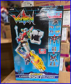 Legendary Voltron Classic 40th Anniversary 16 5 Piece Lion Set MISB IN HAND