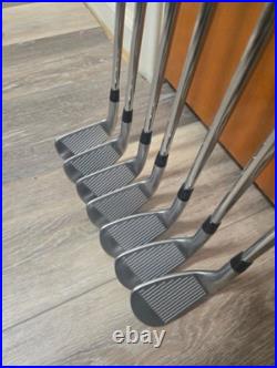 New Titleist T100 4-PW. Project X 6.5 Shaft +1/2