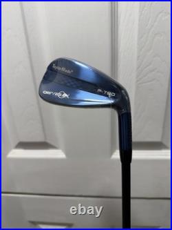 TaylorMade Pursuit Collection Oracle Red Bull P790 4-PW Iron Set (Dynamic Gold)